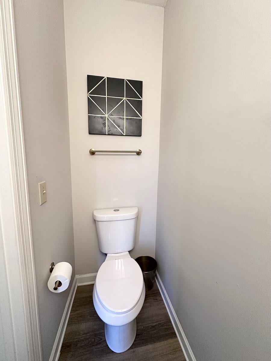 Laundry area at Franklin Residence