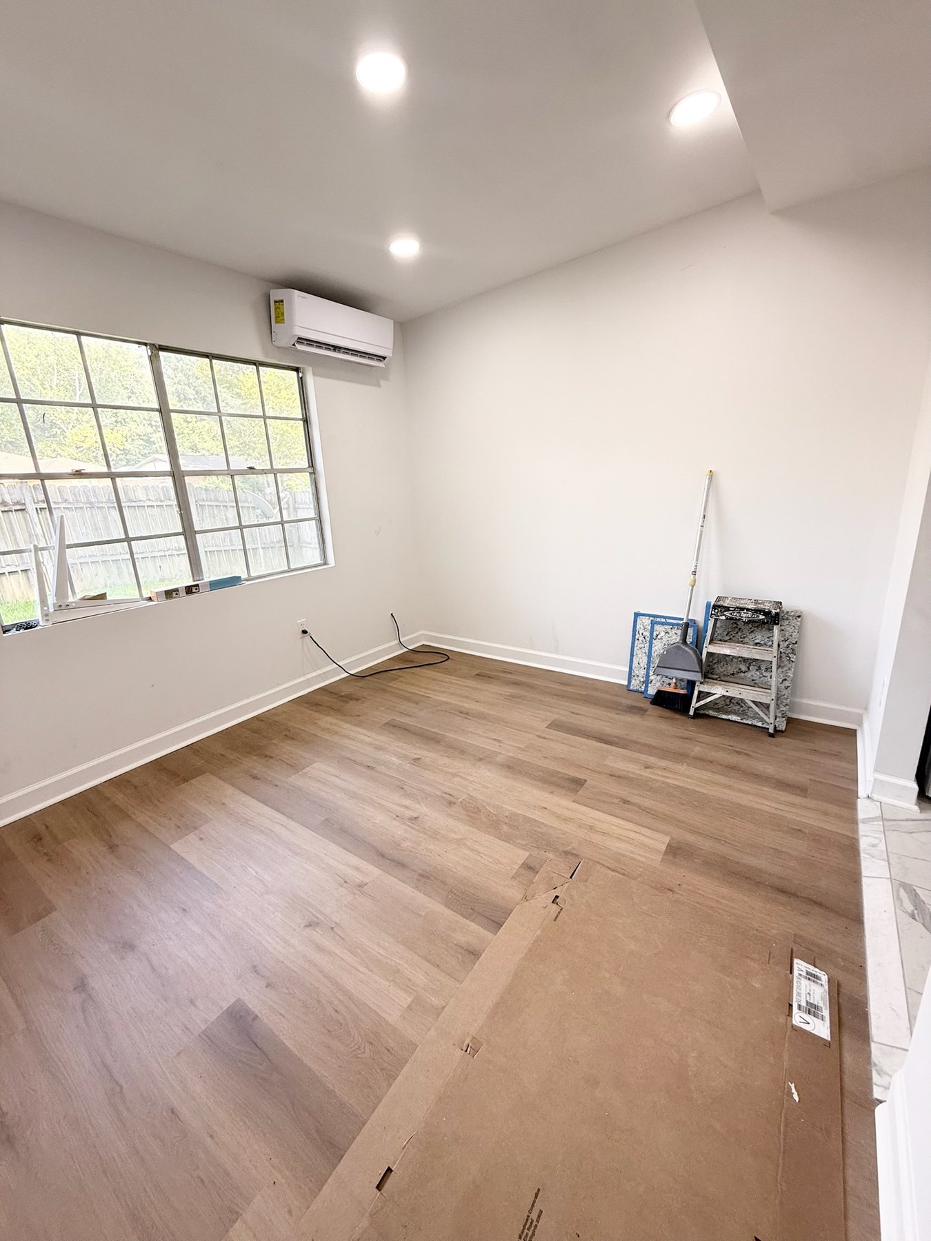 Studio living space at Stonegate Studio