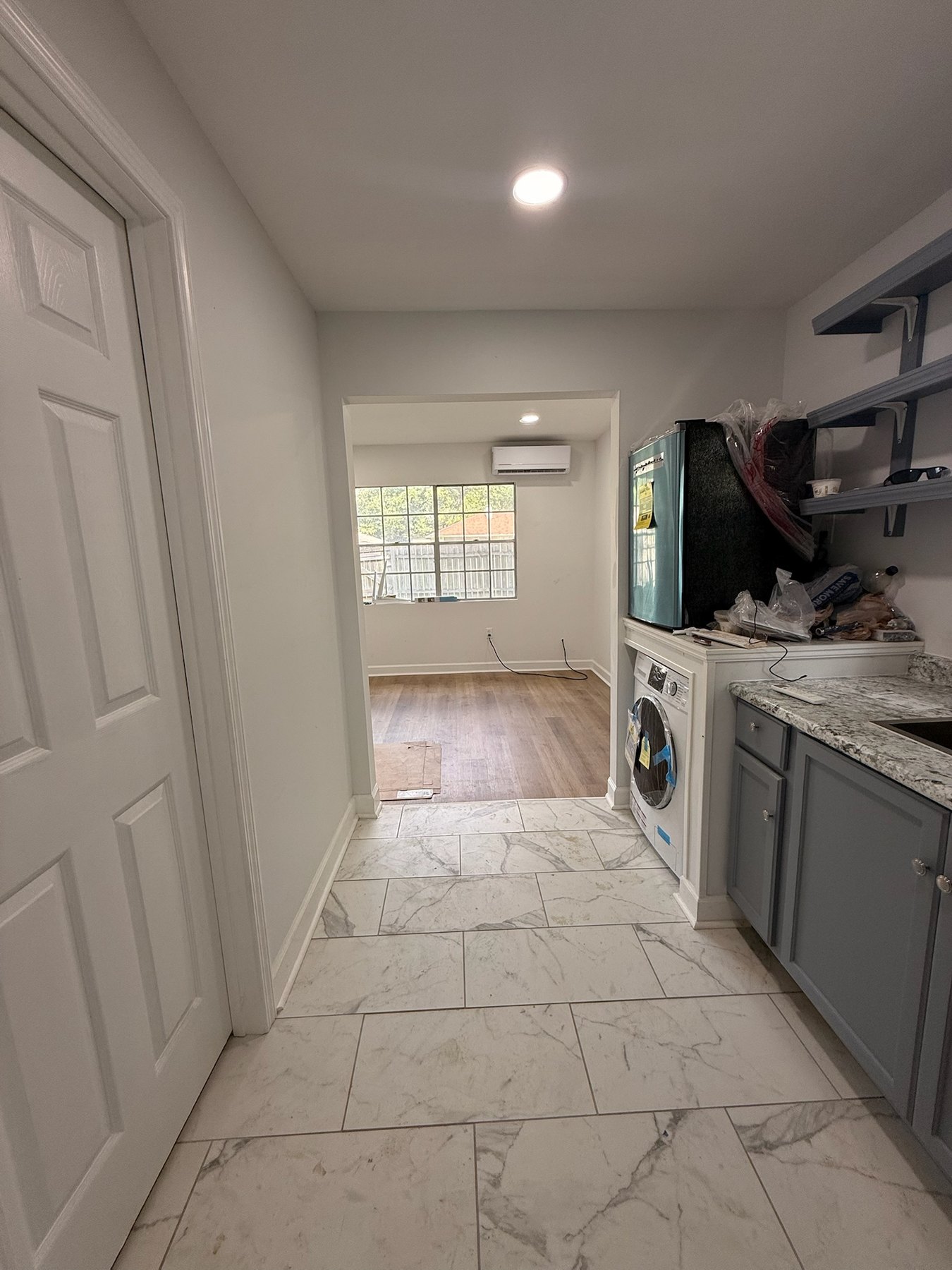 Kitchen hallway at Stonegate Studio
